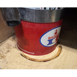 Fire extinguisher holder